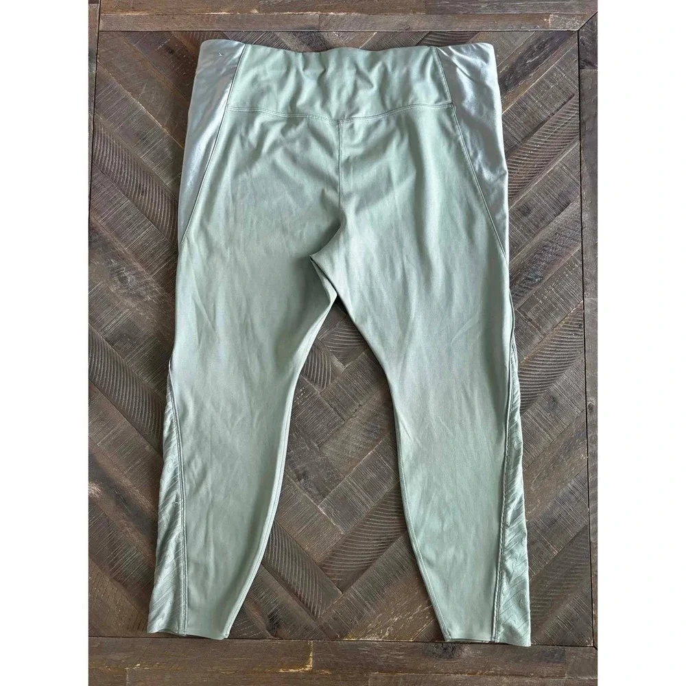 Nike Dri-FIT Sage Green Metallic Panel High Rise Crop Leggings Womens 2X
